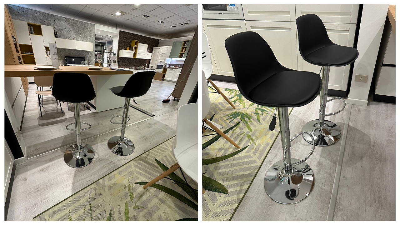 COPPIA DI SGABELLI NERI DISPONIBILI A MODUGNO